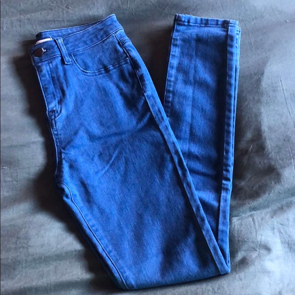 Forever 21 Medium Wash Skinny Jeans